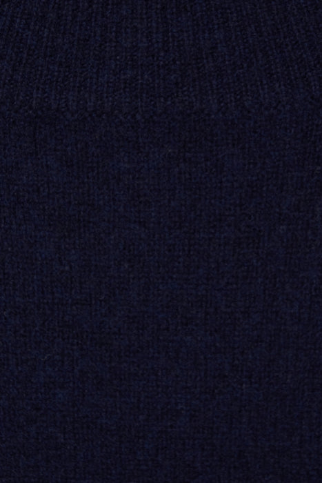 Lam Wool Turtle Knit