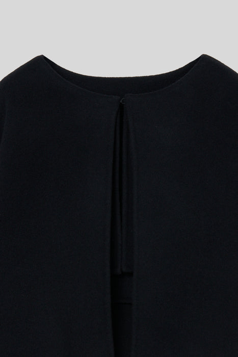 Double Cross Cape_Black