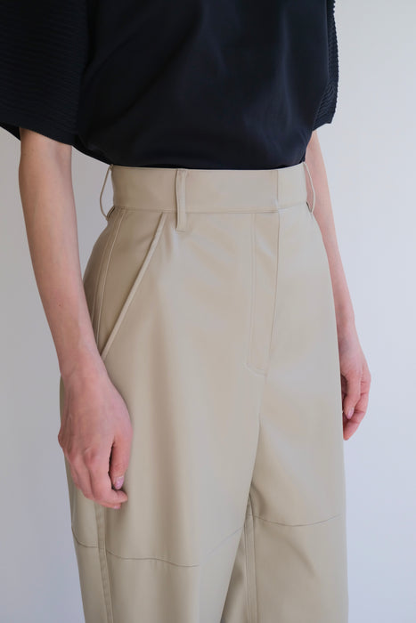 Synthetic leather Tapered pants_Beige