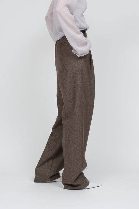 Flannel tuck Trouser