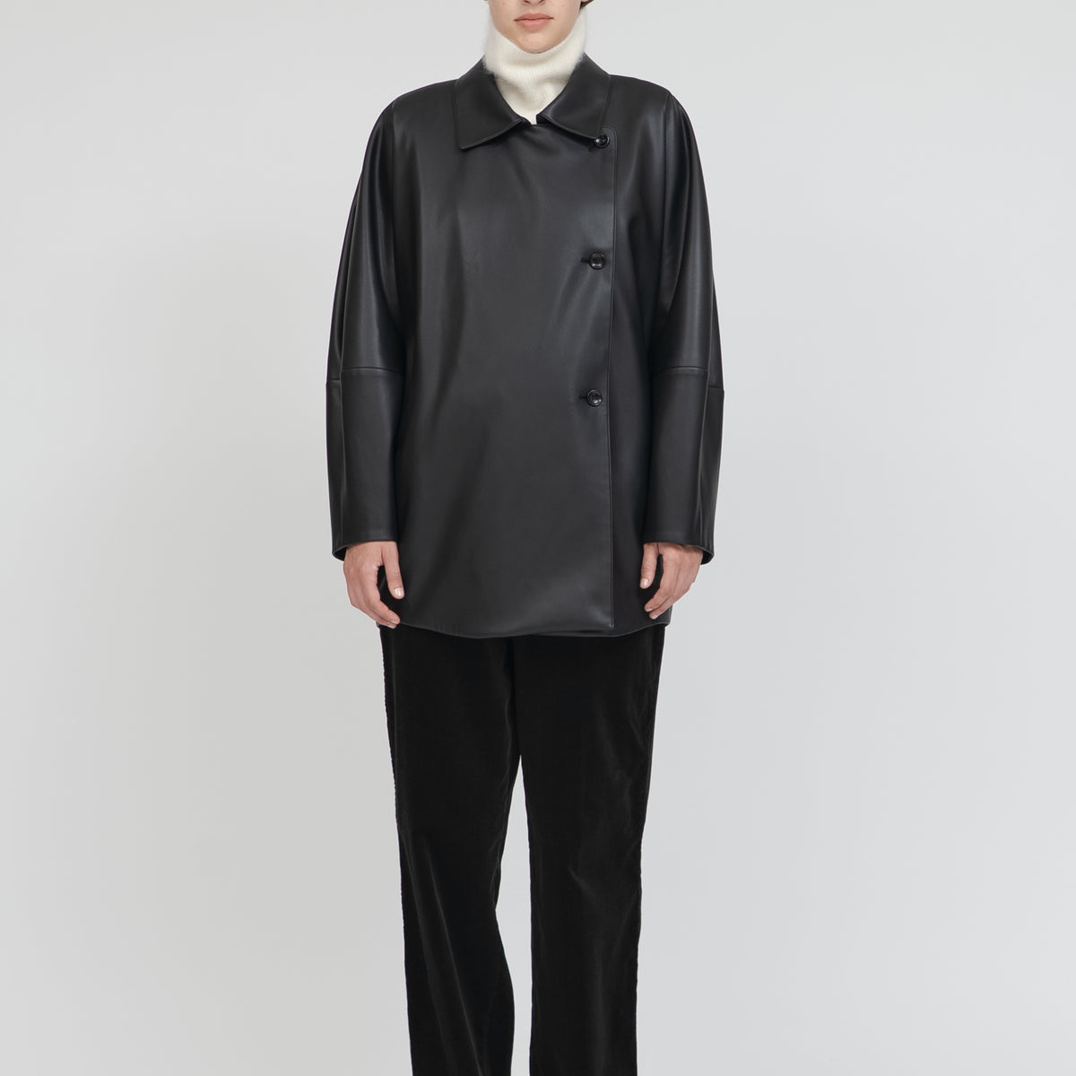 IIROT25FWEC_0738_1200x1200_cro