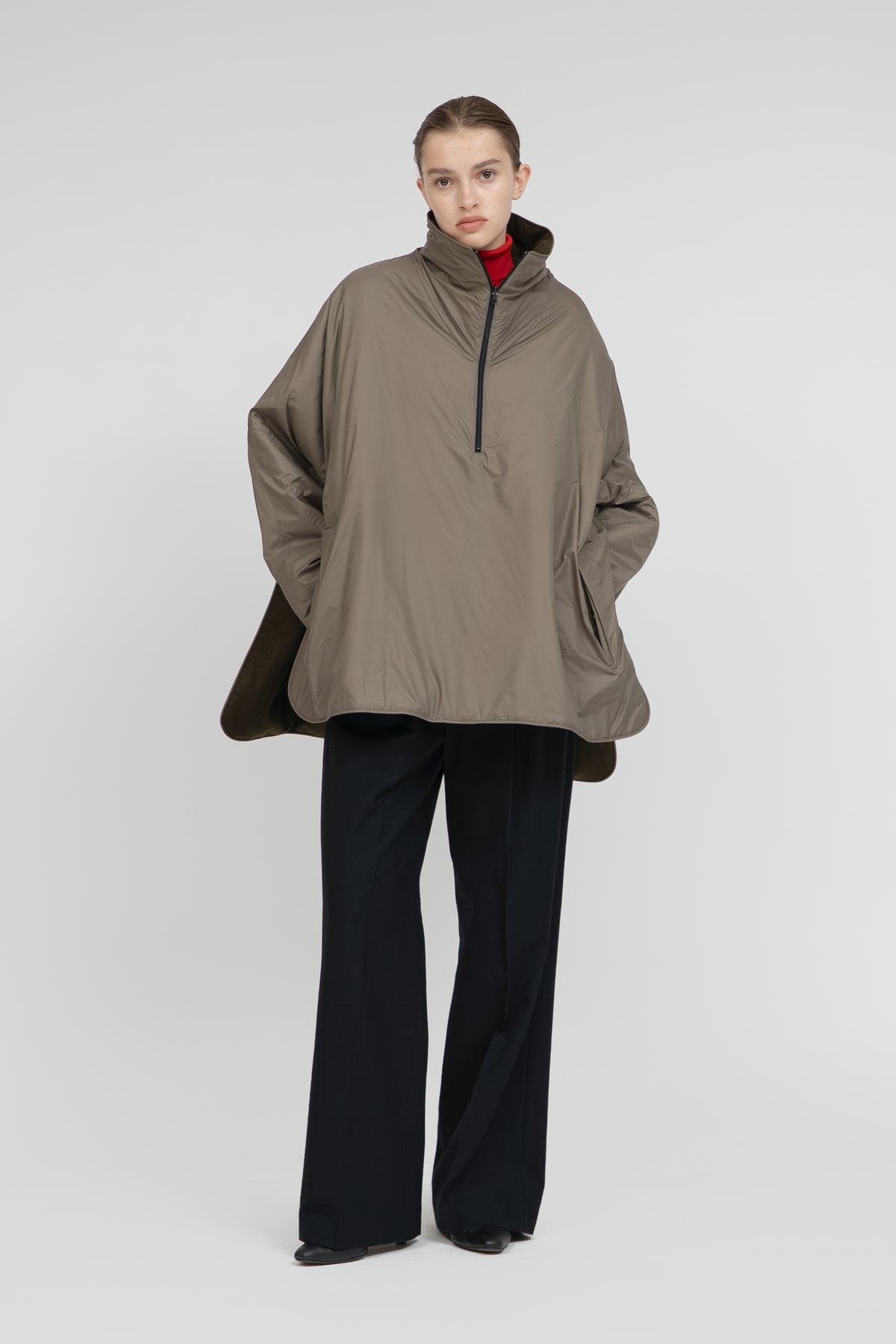 Taffeta Nylon Pullover_Khaki– IIROT