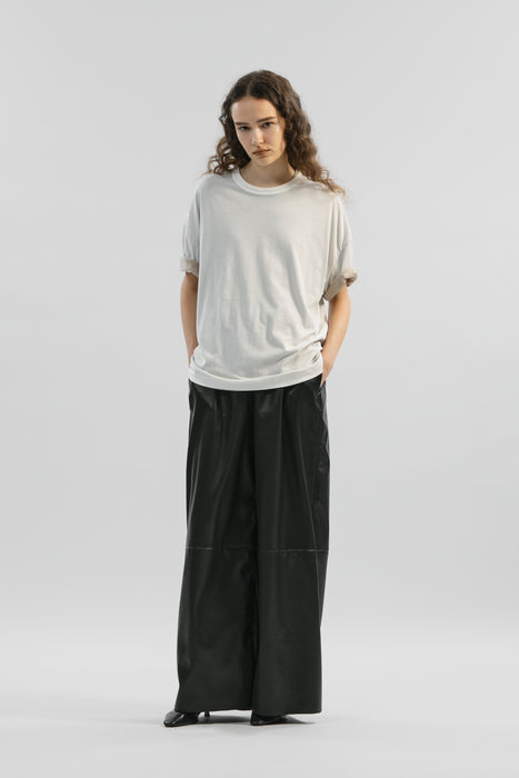 Synthetic Leather Wide Trousers_Black