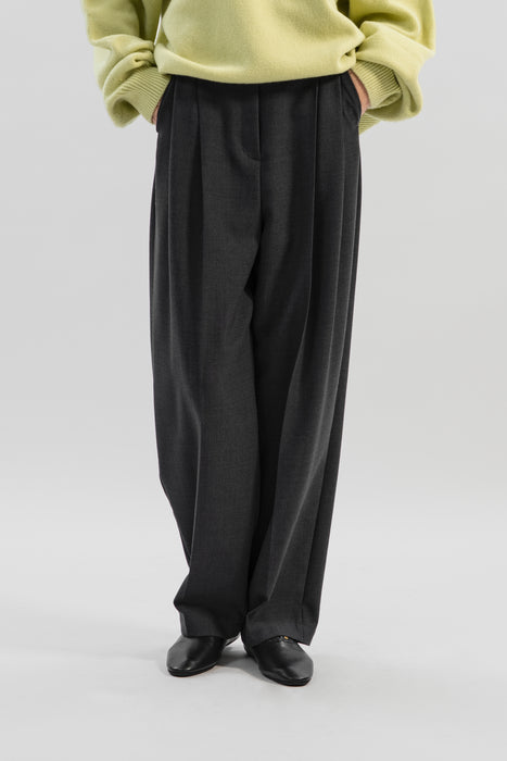 36 Wool Blend Tuck Trousers_Black