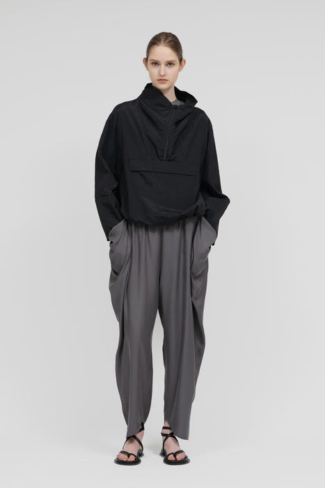 Light Nylon Half Zip P/O_Black